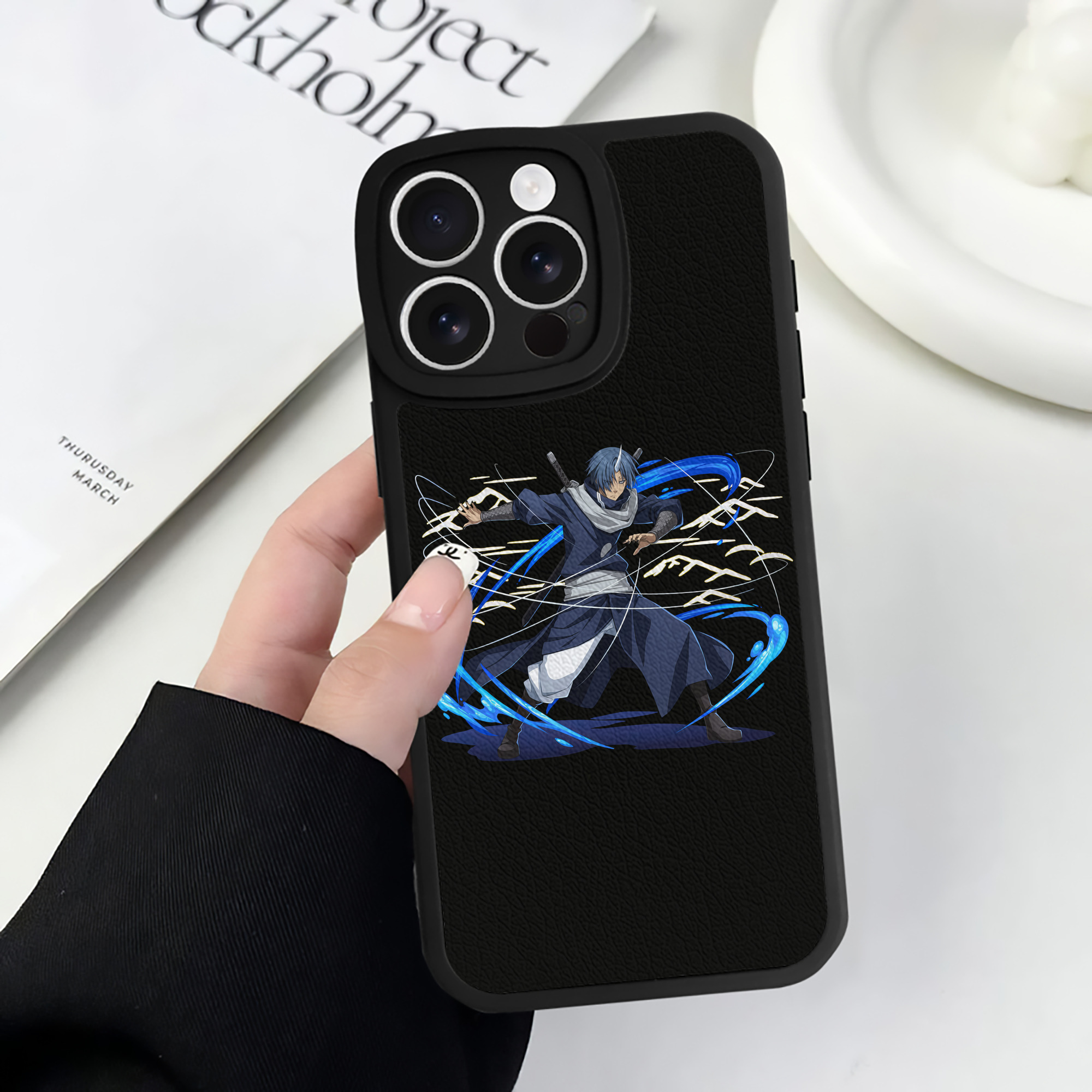 （画像用） 転スラ Regarding Reincarnated to Slime 【iPhone 16シリーズ対応】シリコンスマホケース（レザー調） 材質：シリコン